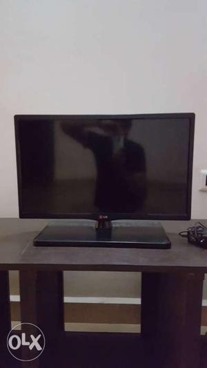 LG 24INCH LED TV.hardly used just 6 months