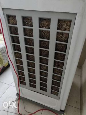 Perfectly working cooler, selling bcoz of