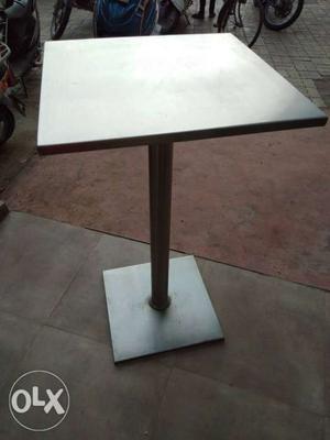 SS standing tables for foodcort I have 2 pieces. each one