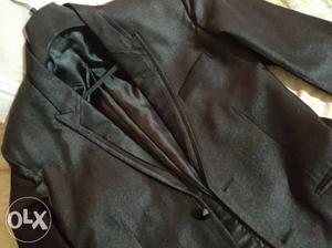 Senior blazer in new condition. large size