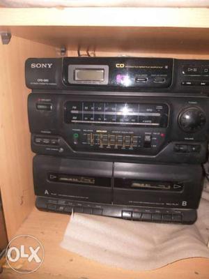 Sony Casette and CD Player with 2 speakers