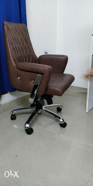 Urgent sale Brand new brown chair bought a month