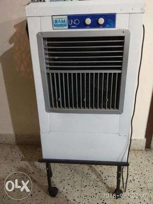 Urgent sale of a brand new Ram Cooler with stand