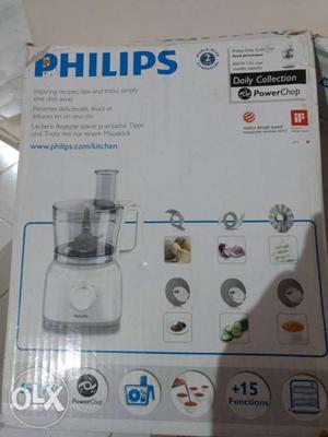White Philips Food Processor Box