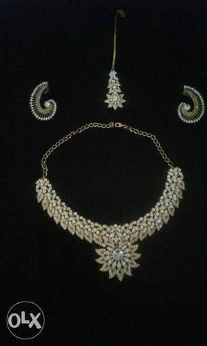 White stones ornaments not used just purchase for