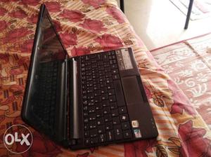 Acer laptop 10.1 led D270