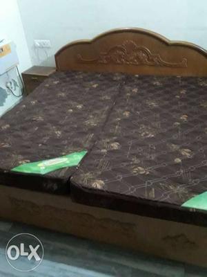 Double bed mattress branded only 8 months old
