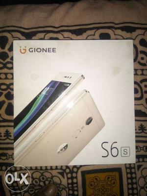 Good looking and good working GIONEE smart phone