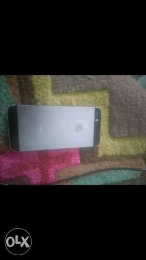 Iphone 5 s in very good condition