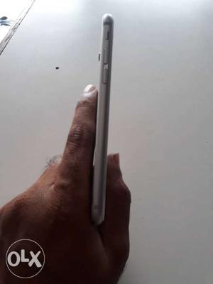 Iphone 6s 16gbwhite color 90%condition genuine