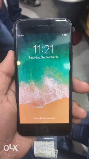 Iphone 8 non used replaced phone with full kit