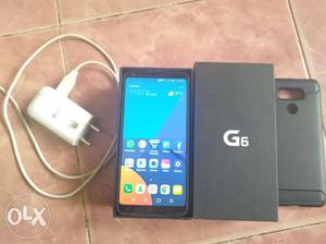 LG G6 for sale in mint condition along with Bill