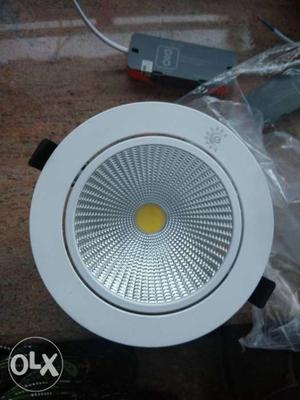 Round White LED Lamp