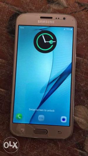 Samsung galaxy j2 pro phone is in gud condition