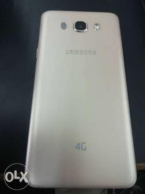 Samsung galaxy on8 3gp ram 32 gp memory One year