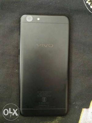 Vivo Y53 in new condition only 6 months old...