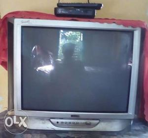 1 Tv & 1 LCD urgent sell
