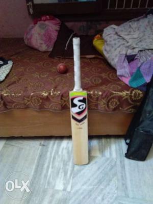 A good condition SG bat only 1day use with