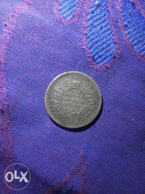 One rupee. at the time of emperior vi george.
