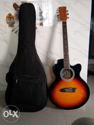Xrang Gitar with bag and rs bill