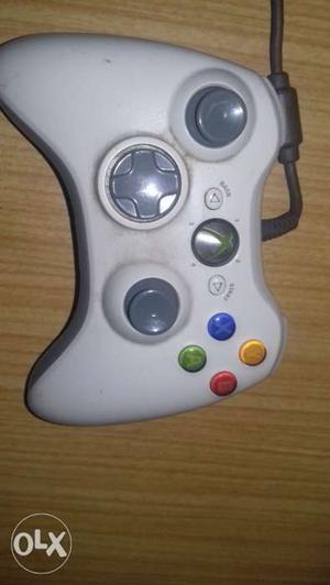 3 months old Xbox 360 wired controller for pc and xbox