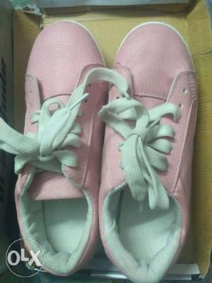 38 no pink girls shoes new hai