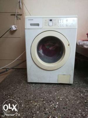 5kg Samsung washing machine front load in good