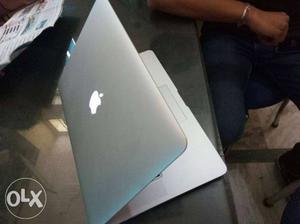 Any laptops of apple with your desired