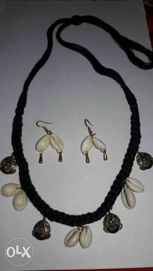 Black And Beige Shell Necklace