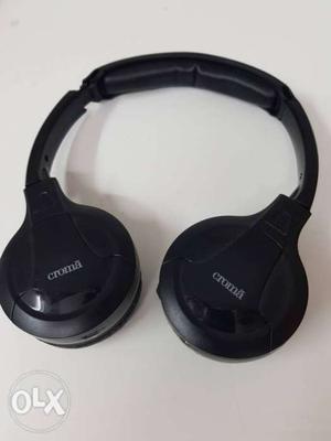 Black Croma Wireless Headphones With Case
