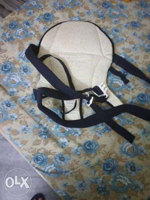 Foldable Baby carry bag. very comfortable and apt