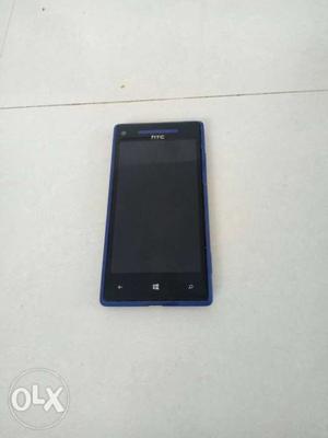 HTC 8x mobile phone in good condition. Display
