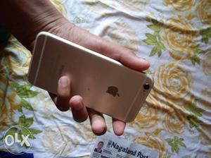 IPhone 6s Rose gold 16GB Still in showroom