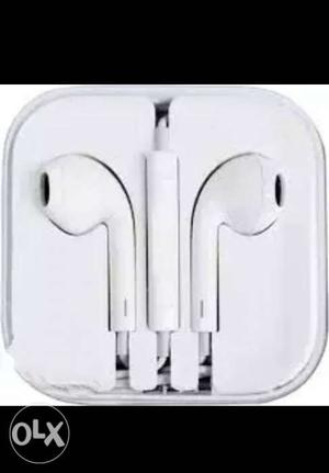 IPhone 6s earphones new not opened sealed