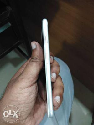 Iphone 6 16 gb gd condition international out of