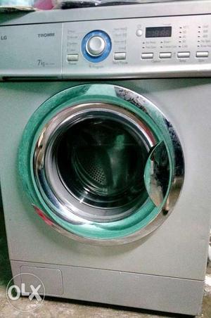 LG Front Load Washing Machine for urgent sale.