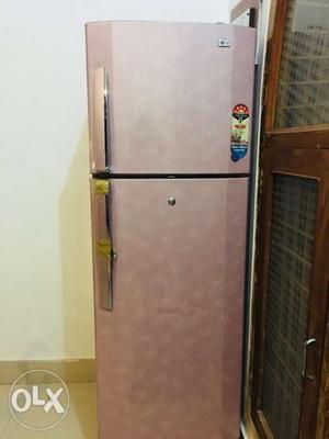 LG Refigerator, 6 yrs old, in Good Condition