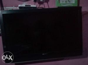 Lcd40inch saath mein set top box channels 90 free