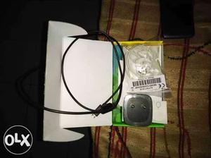 Moto g5 plus With all accessories Price negotiable