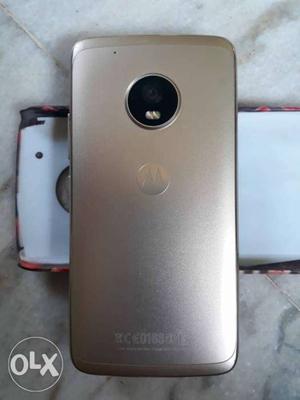 Moto g5 plus only 8 month, fully new condition