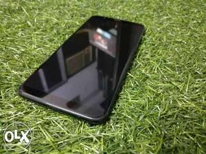 One plus 5T good condition 64 internal 4 months