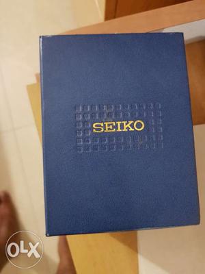 Original Seiko watch with box and warranty card