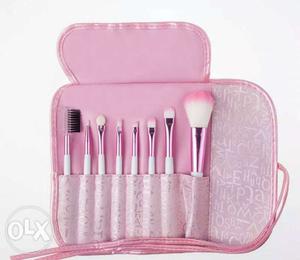 Pink Handle Makeup Bush Set- Brand new
