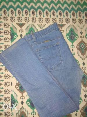 Poison branded ladies Jeans from Chermas, size 36,