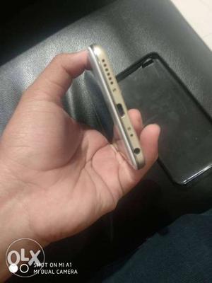 Vivo v5 1 and half year old good working price negotiable