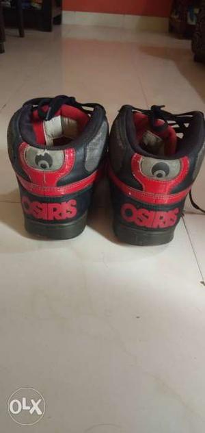 Black-and-red Osiris Shoes