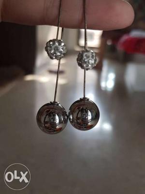 Metallic ball earrings