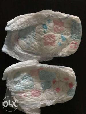 Pull up diapers easily absorbs