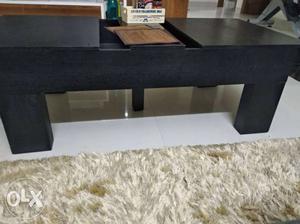 Centre coffee table with storage, 2 months old