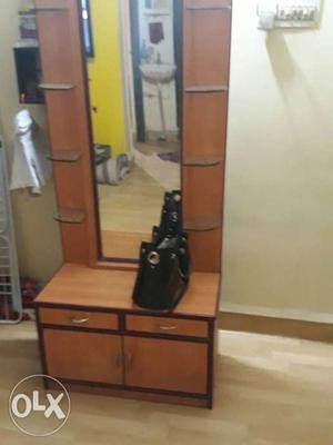 Dressing table made of solid wood
